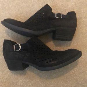 BORN a black suede booties